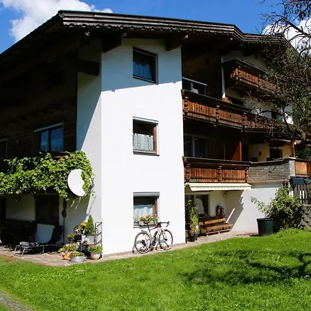 Haus Carmen Apartment