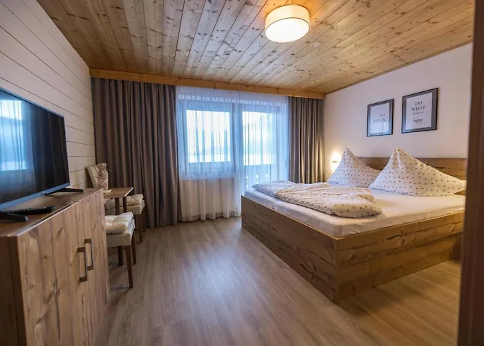 Haus Carmen Апартаменты *